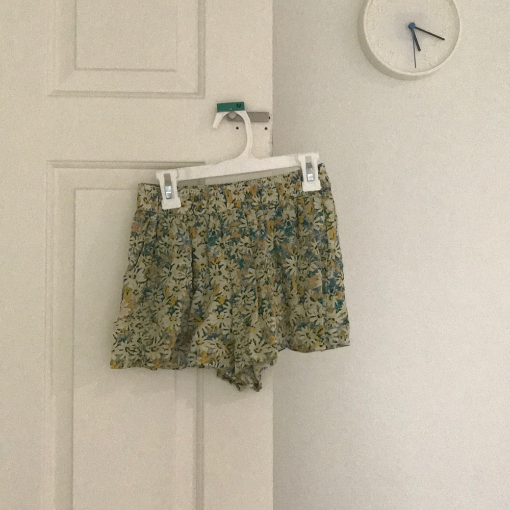 Mossimo floral print shorts!